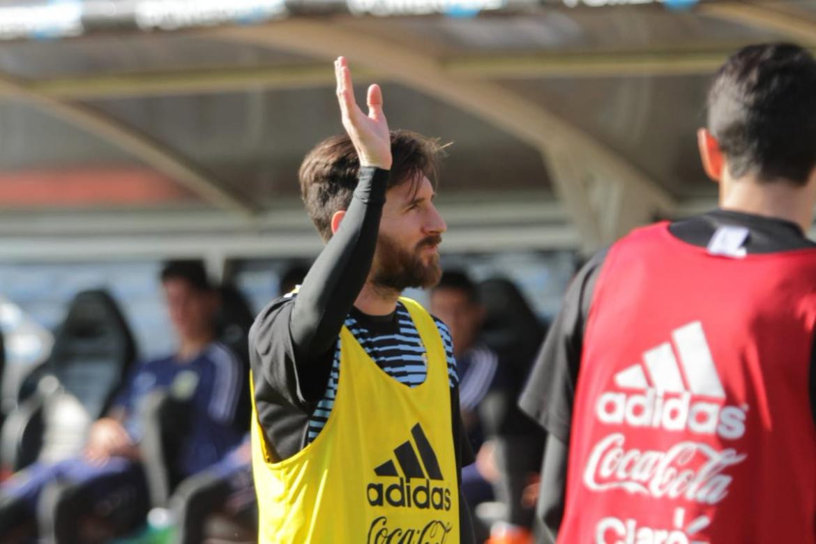 Messi - entrenamiento a puertas abiertas