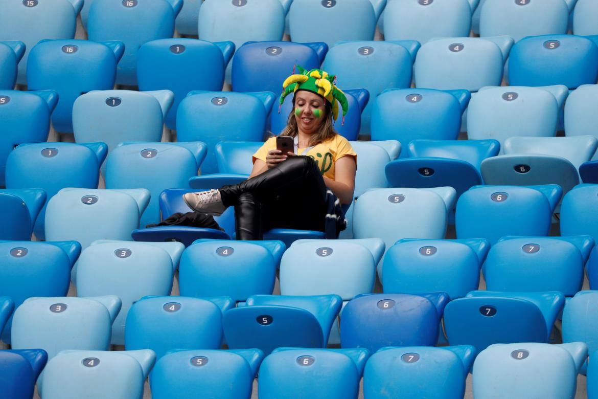 Fanáticas en medio del calor de Rusia durante el Mundial (Reuters)