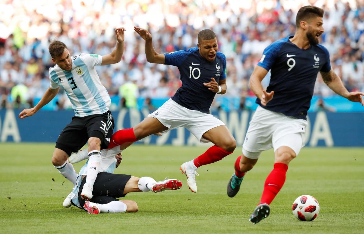 Tagliafico, Mundial Rusia 2018, Francia vs. Argentina, Reuters