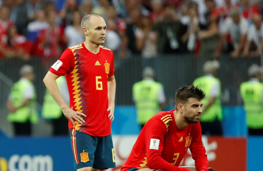 Iniesta y Piqué - Selección de España - Mundial Rusia 2018 (Reuters)