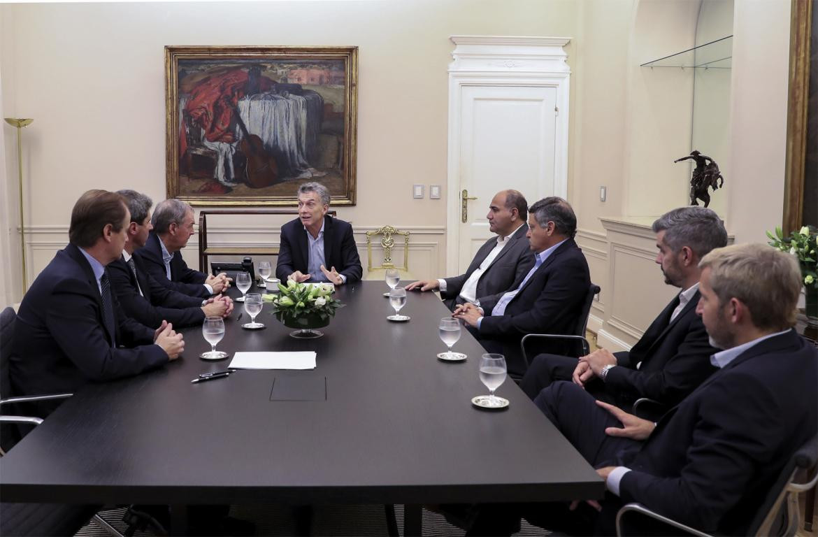 Macri con gobernadores provinciales - Política (NA)