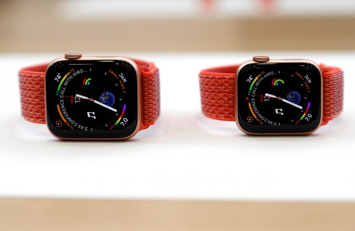 Apple lanzó su cuarta versión del reloj conectado AppleWatch - Reuters