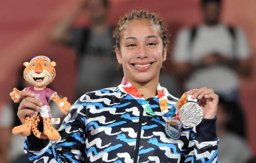 Juegos Olímpicos de la Juventud - lucha mujer plata