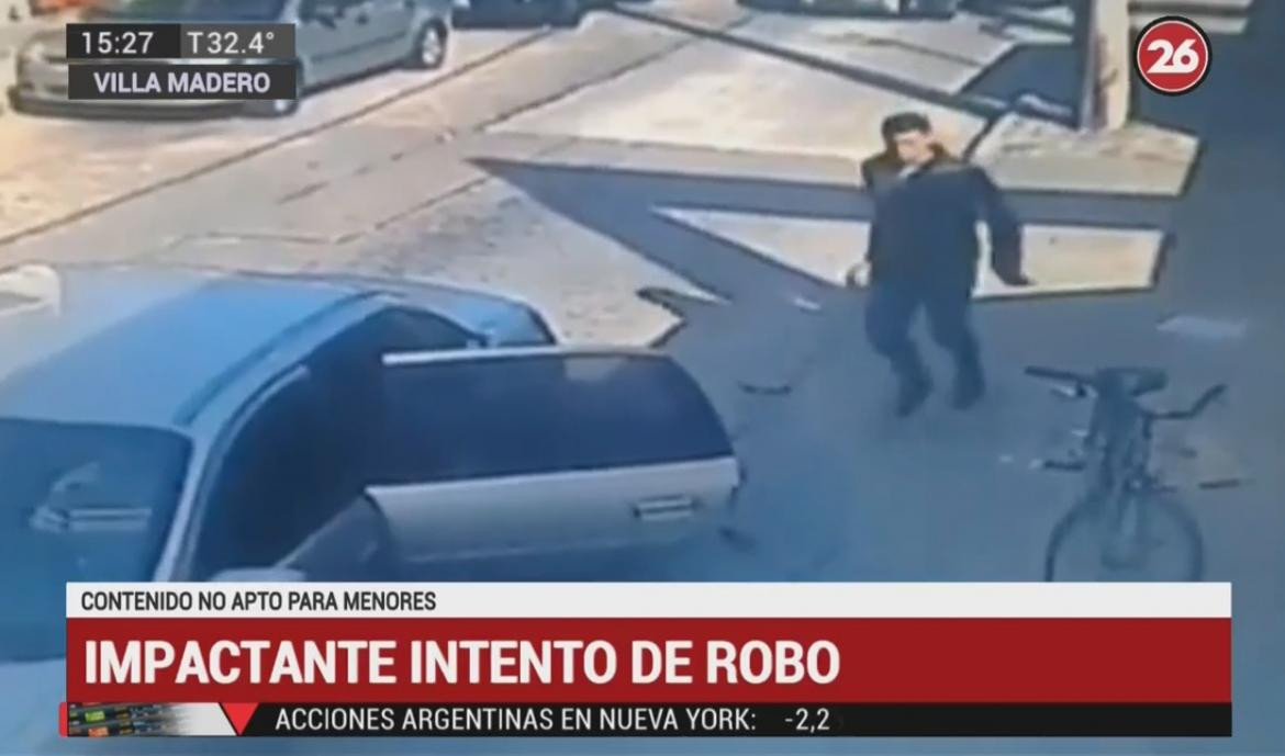 Villa Madero: impactante video de un robo a plena luz del día