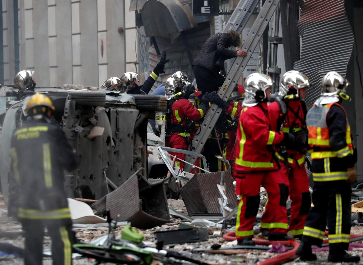 Explosión en panadería de París, Reuters