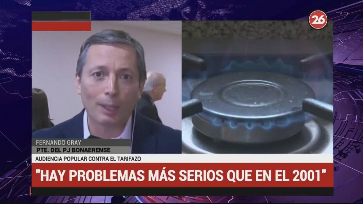 Fernando Gray, presidente de PJ Bonaerense, en audiencia popular contra el tarifazo (Canal 26)