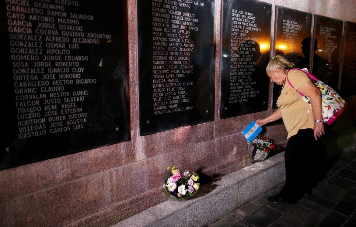 Malvinas, memorial dedicado a los que murieron en la guerra de 1982, Reuters