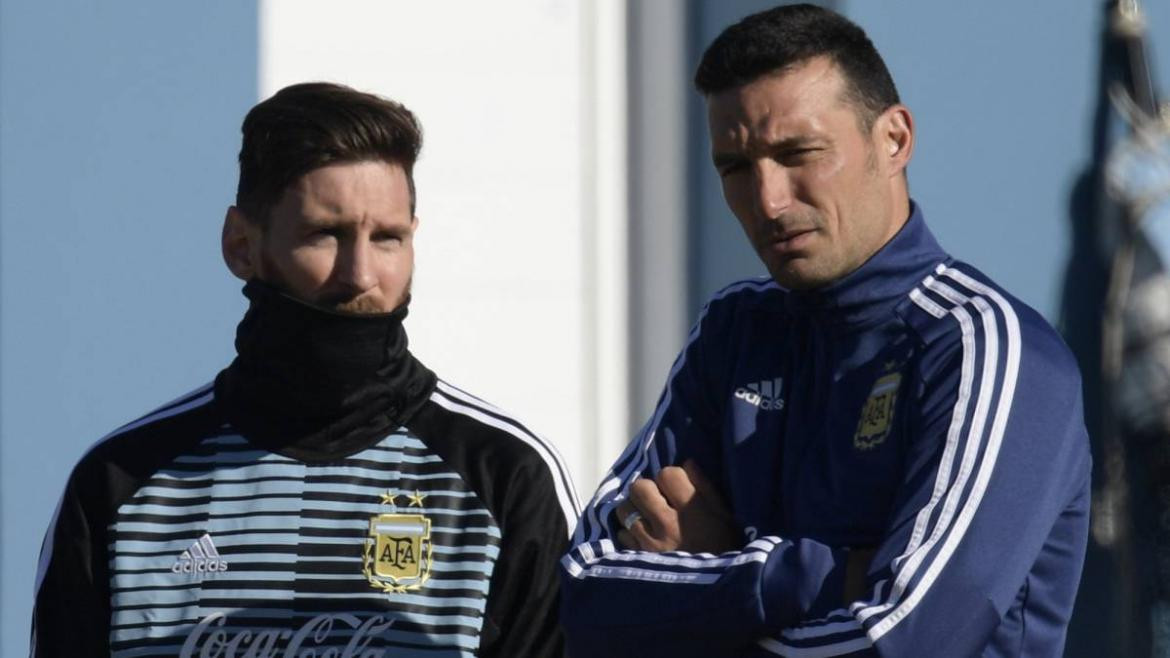 Scaloni y Messi - Selección Argentina