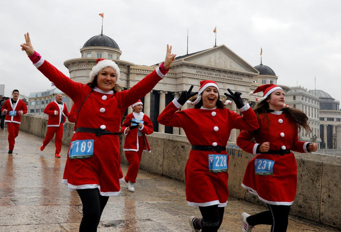Navidad, preparativos, Macedonia, REUTERS