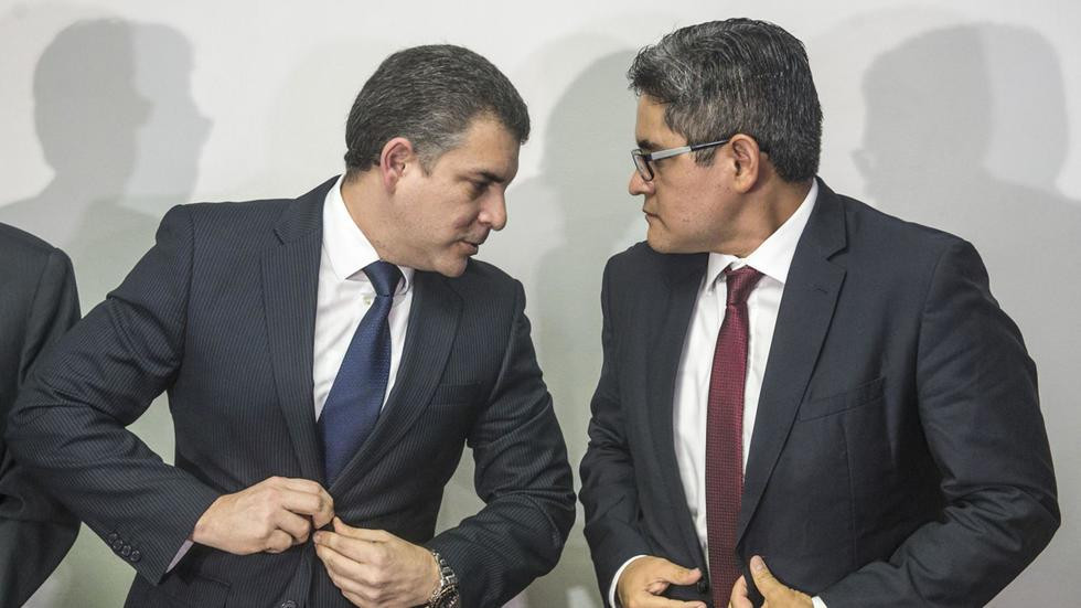 En la foto, el fiscal coordinador del equipo Lava Jato, Rafael Vela, y el fiscal José Domingo Pérez.
