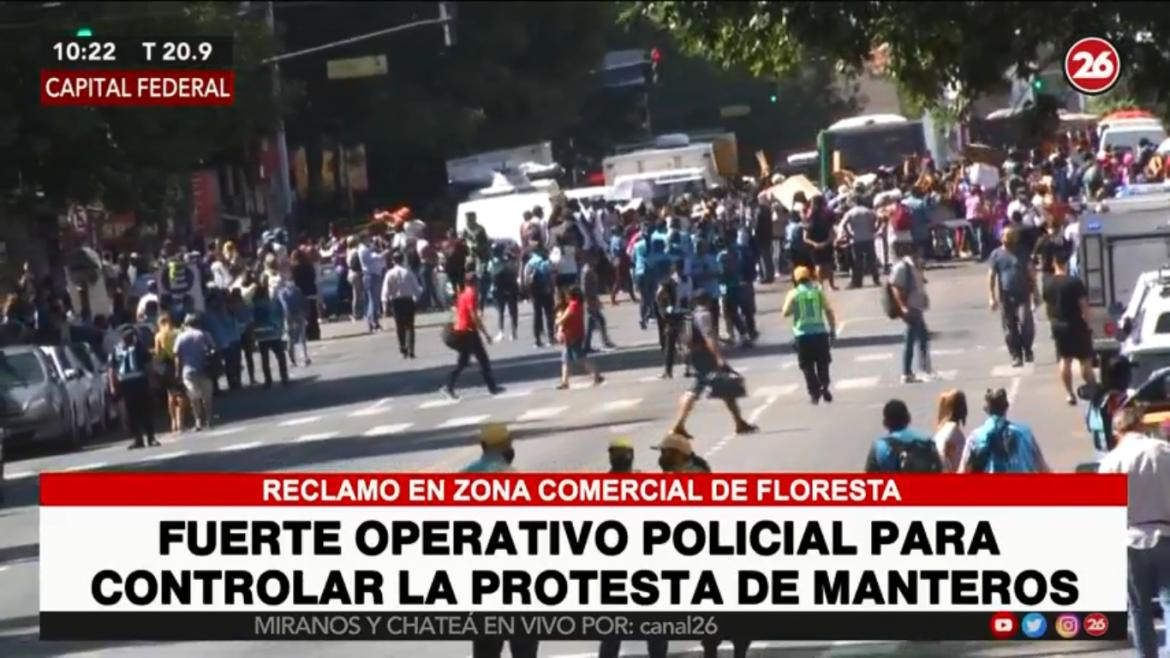 Protesta de manteros en Avellaneda, CANAL 26