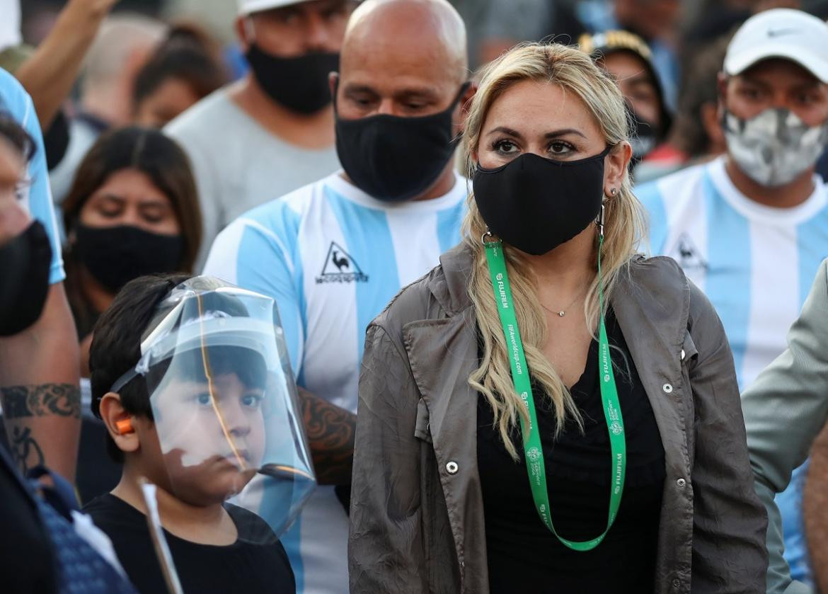 Veronica Ojeda en la marcha por Diego Maradona, Reuters.
