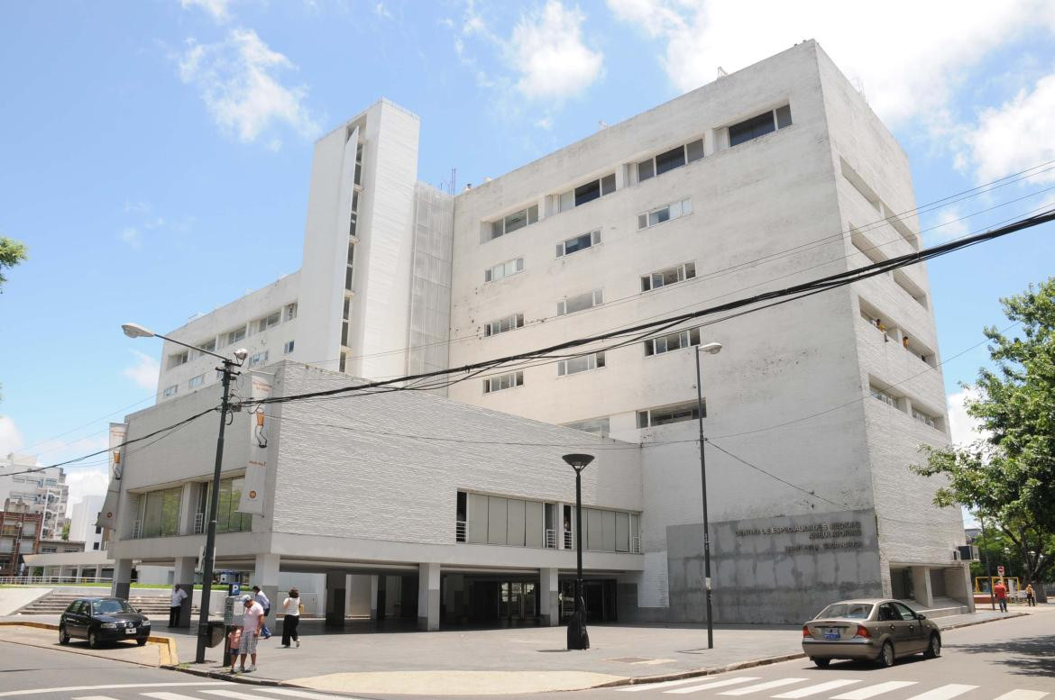 Centro de Especialidades Médicas Ambulatorias de Rosario. Foto: Google Maps