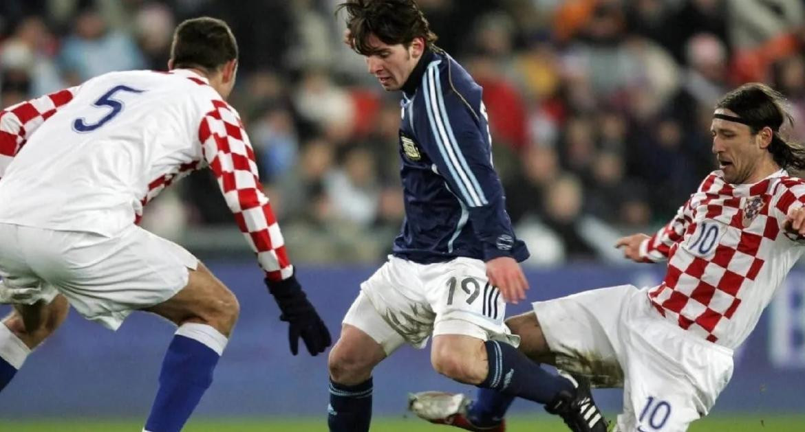 Lionel Messi ante Croacia en un amistoso. 