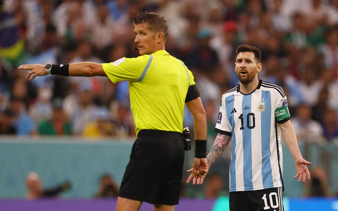 Daniele Orsato; árbitro Argentina-Croacia. Foto: Reuters.