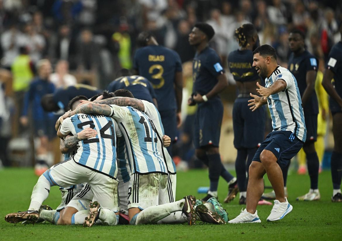 Mundial Qatar 2022, Argentina vs. Francia, festejo con el Kun, Reuters	