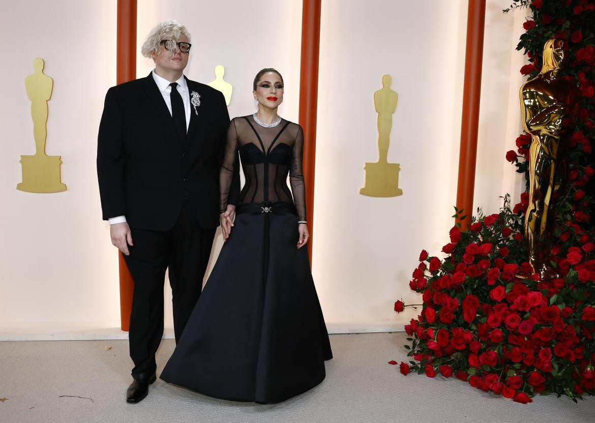 Lady Gaga; Alfombra roja de los Premios Oscar 2023. Foto: Reuters.
