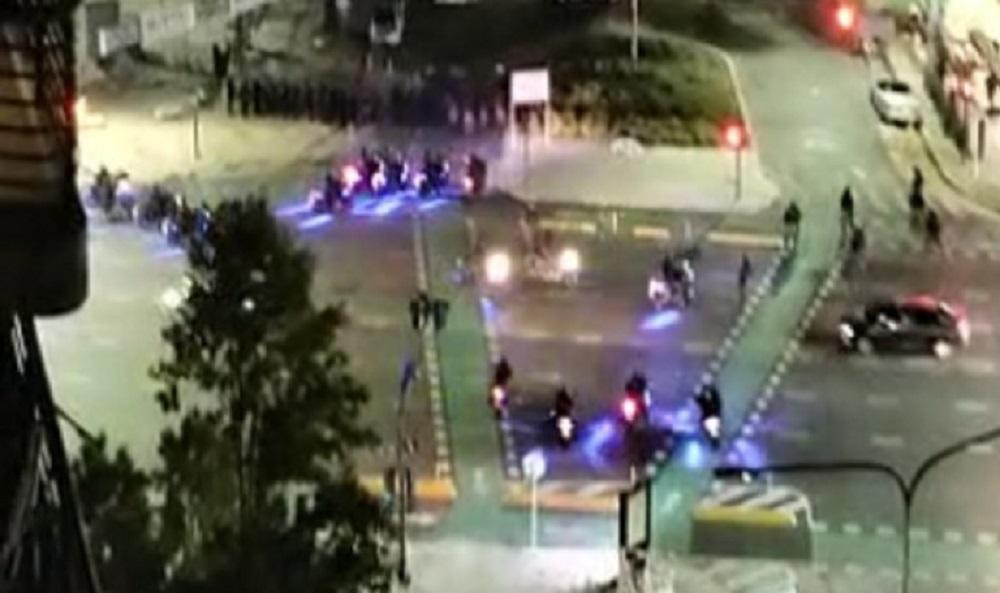 Enfrentamiento, barras de Defensores de Belgrano, policías de la Ciudad, foto captura de video