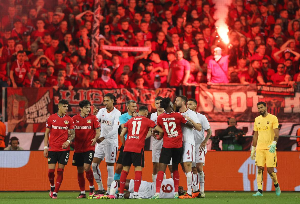 Bayer Leverkusen vs. AS Roma. Foto: Reuters.