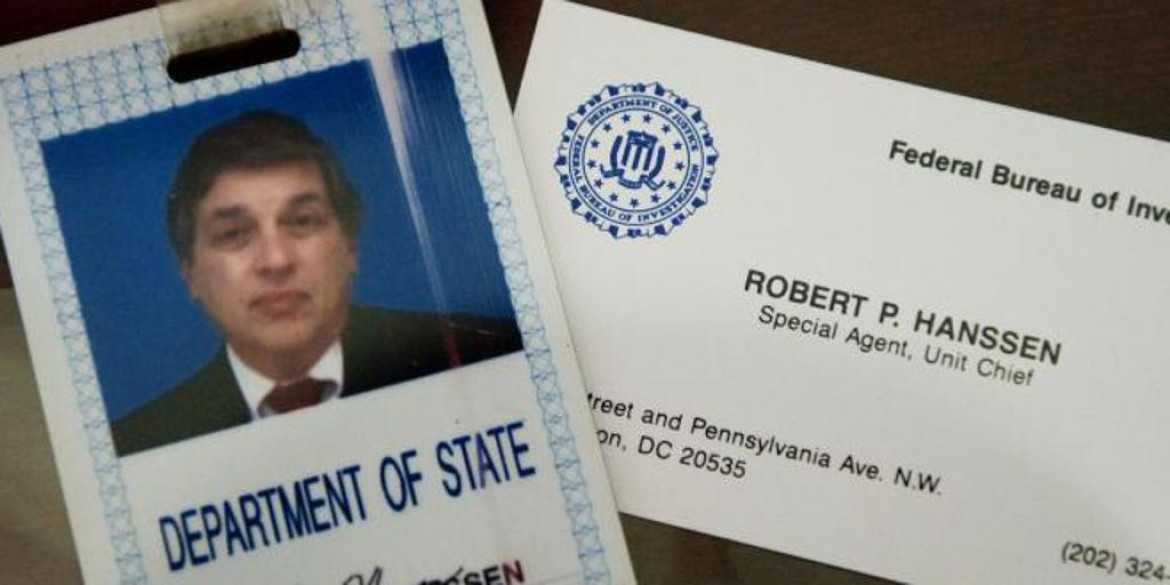 Credencial de  Robert Hanssen ex agente del FBI. Foto: Twitter