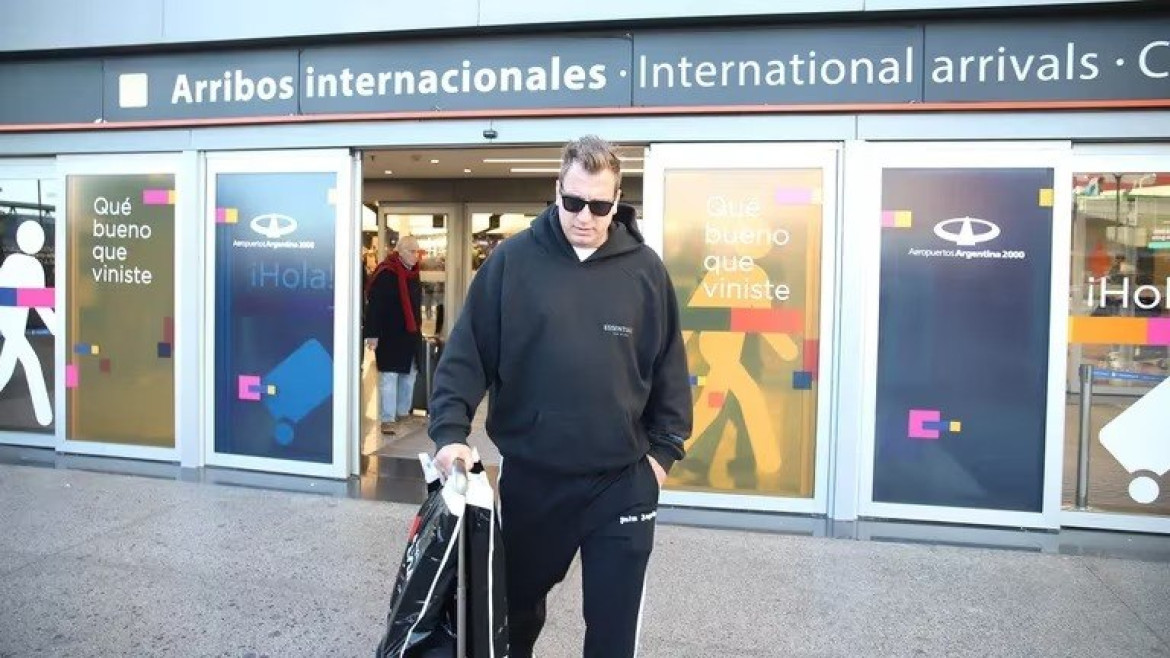 Maxi López llegó a la Argentina. Foto: NA.