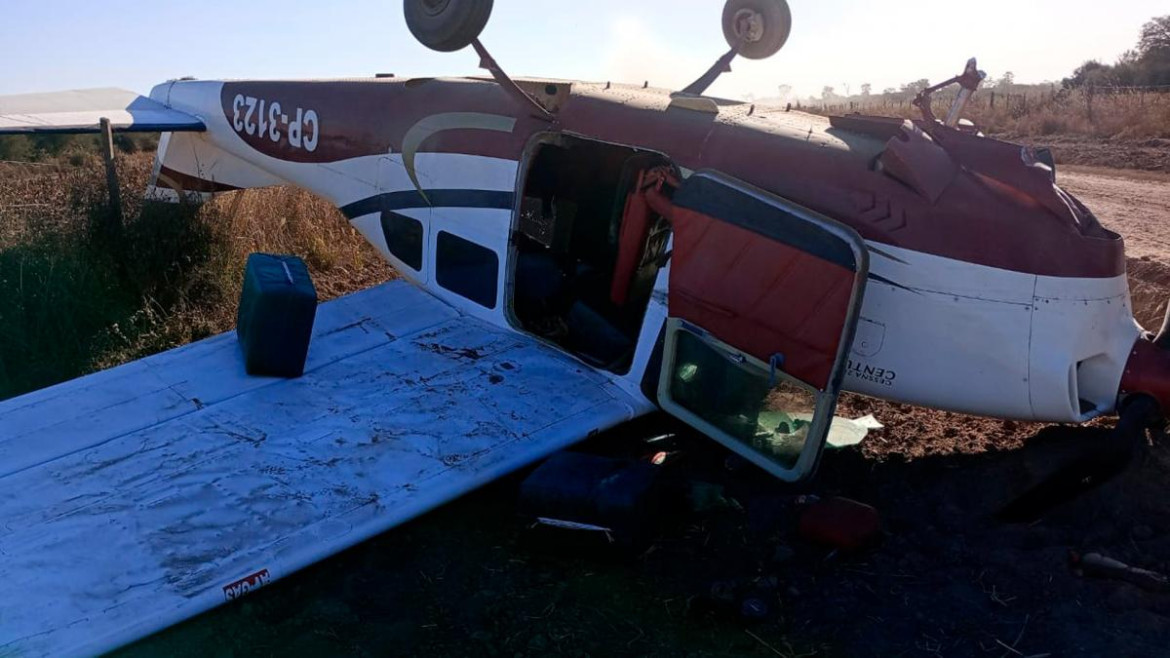 Avioneta con cocaína que se estrelló en Chaco.  Foto: Prensa Ministerio de Seguridad.