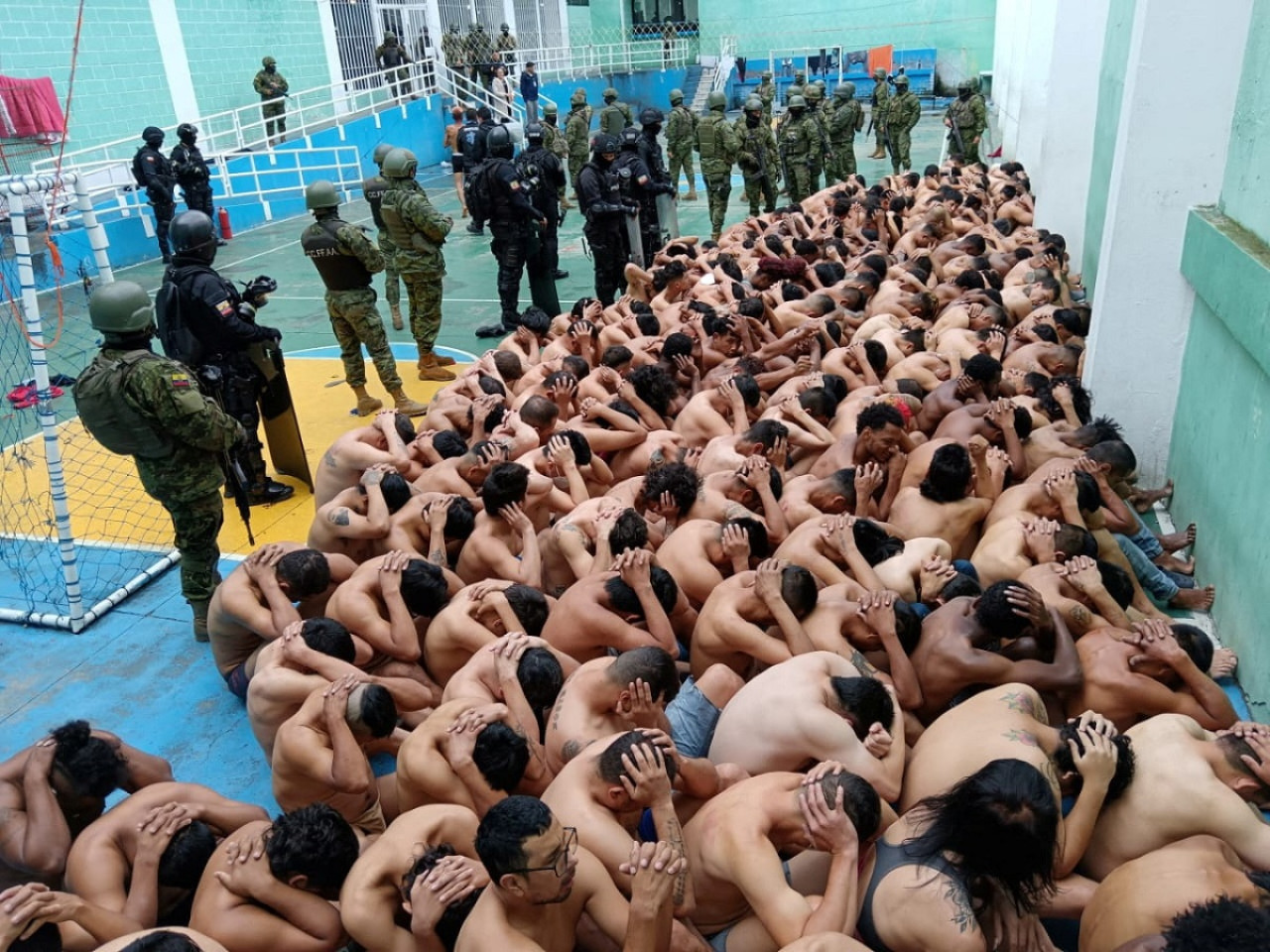 Fuerzas de seguridad en las cárceles de Ecuador. Foto: Reuters.