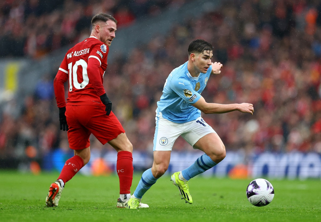 Julián Álvarez; Liverpool vs. Manchester City. Foto: Reuters.