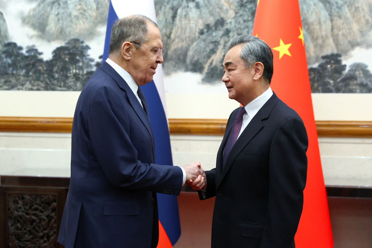 Serguéi Lavrov, ministro de Exteriores de Rusia, en China. Foto: Reuters.