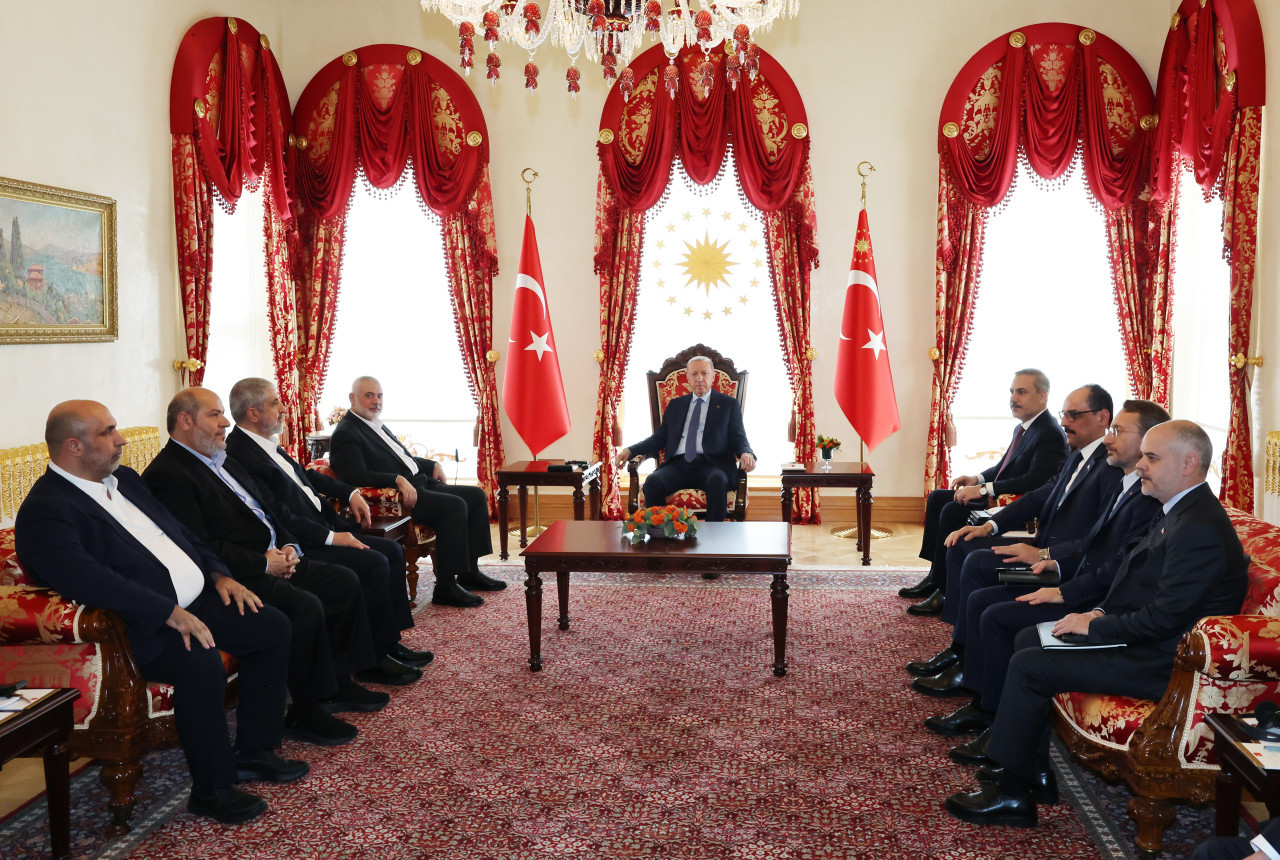 Reunión de Erdogan con líder de Hamás. Foto: EFE.