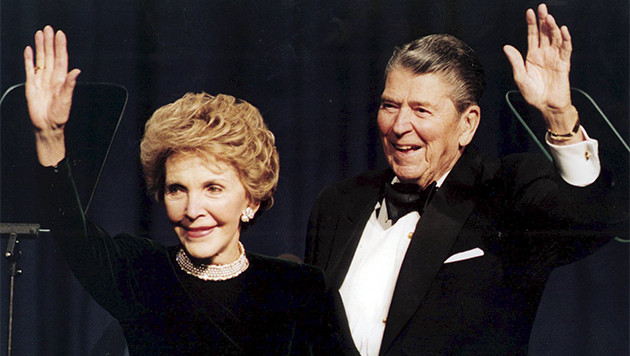 Nancy y Ronald Reagan (Reuters) 