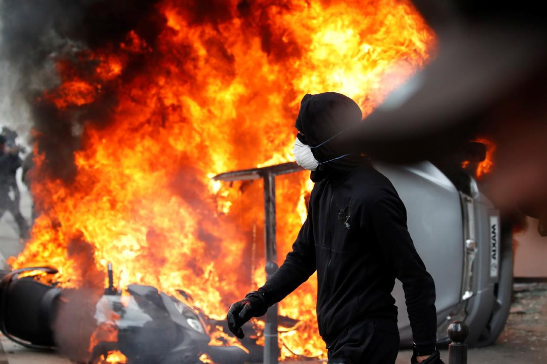 Día del Trabajador - Incidentes y represión en París (Reuters)