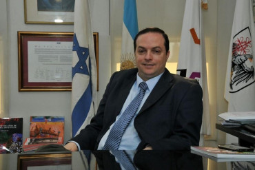 La DAIA pide la renuncia de su presidente, Ariel Cohen Sabban