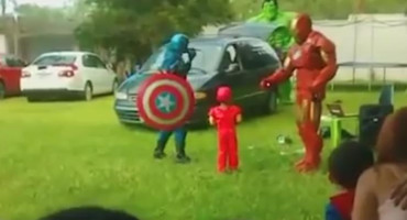 VIDEO VIRAL: quería a los 'Vengadores' en su cumpleaños y Hulk le arruinó el festejo
