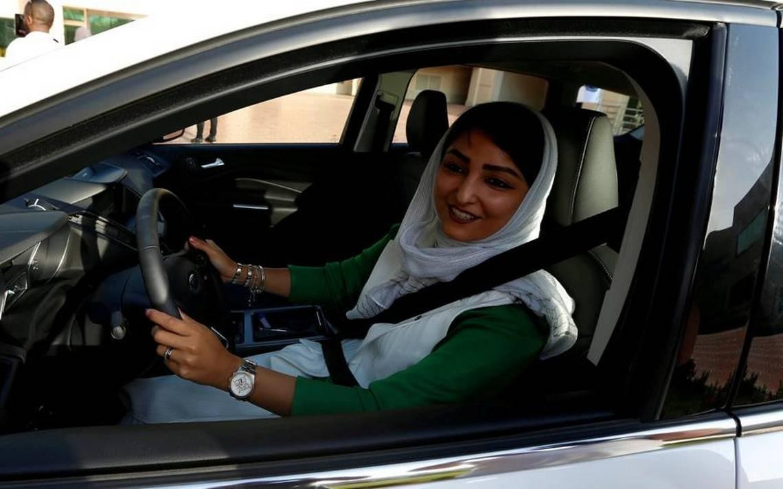 Mujeres conduciendo Arabia Saudita