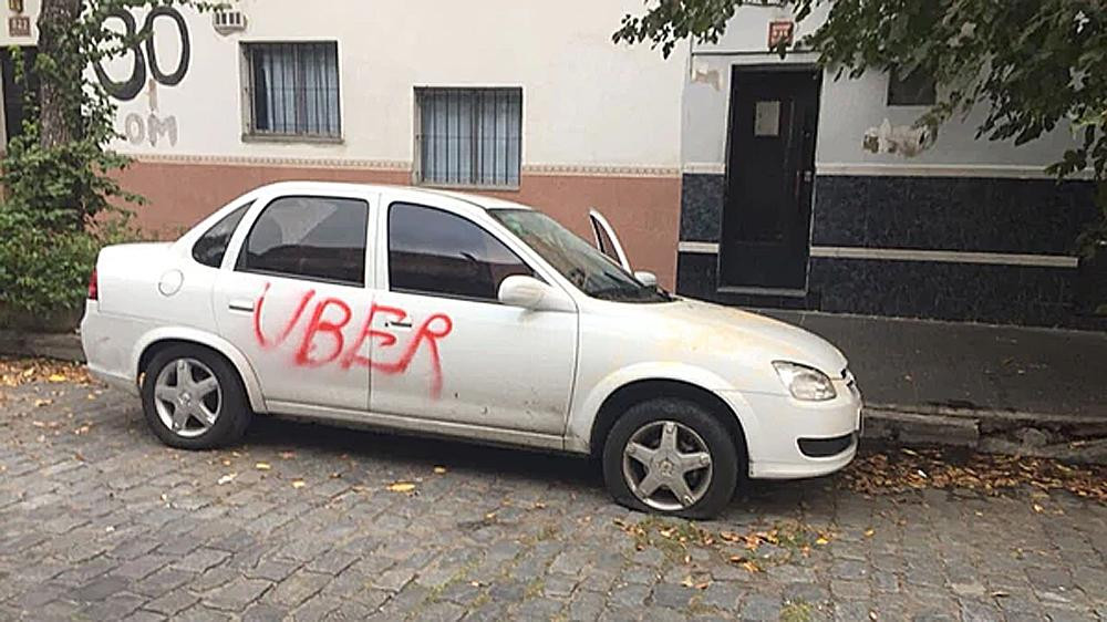 Uber - Taxistas Caza Uber