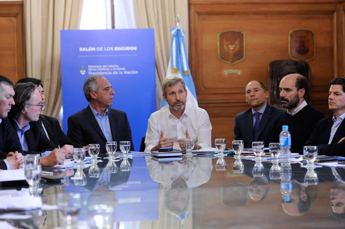 Rogelio Frigerio con ministros de Economía provinciales por Presupuesto 2019