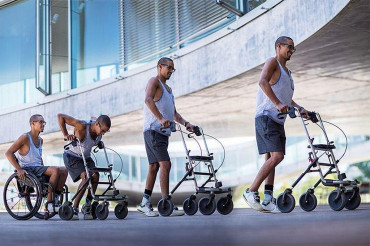 Parapléjicos tratados con estimulación eléctrica consiguen volver a caminar