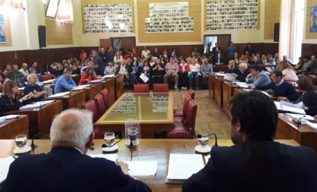 Mar del Plata, Consejo interpelará a funcionarios por quita de bonificaciones a docentes