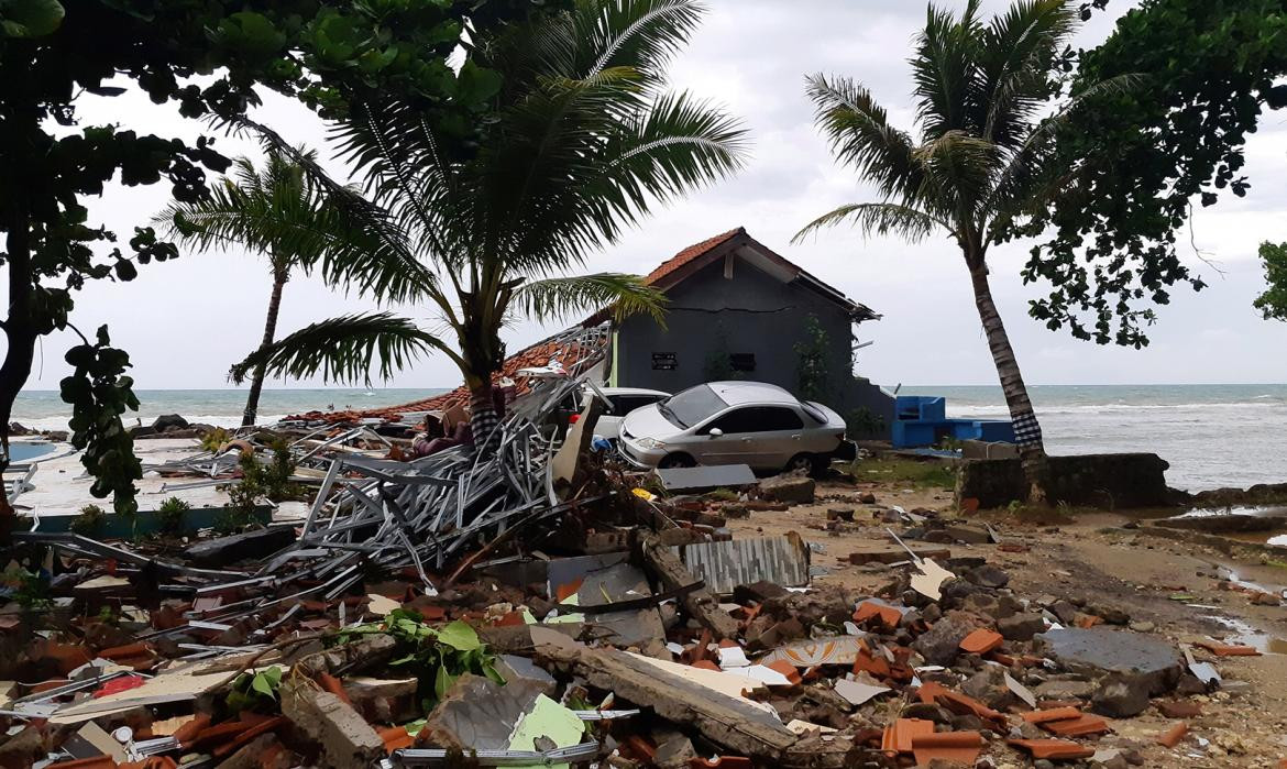 FOTOS de la tragedia: así quedó Indonesia después del violento tsunami, Reuters