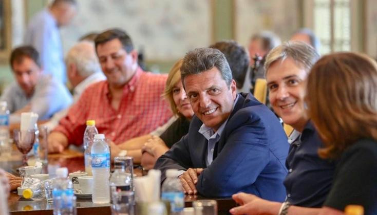Massa junto a empresarios en Córdoba