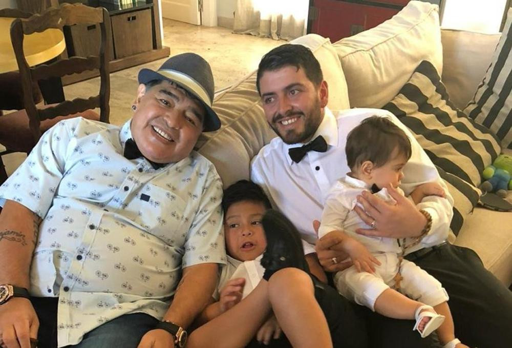 Diego Maradona, bautismo de su nieto