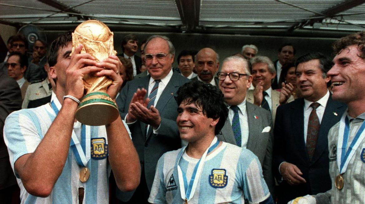 Tata Brown y Diego Maradona en el Mundial 1986
