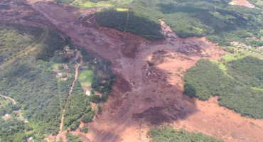 Colapsó un dique minero en Brasil: hay muertos y desaparecidos