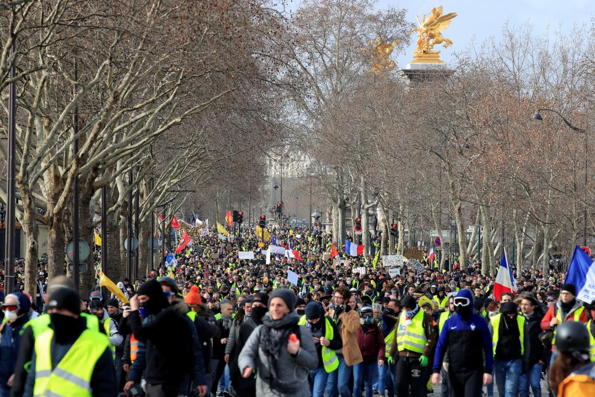 Chalecos amarillos - Foto Retuers protesta en París