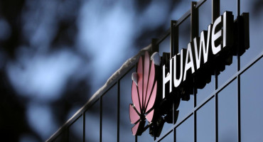 El presidente de Huawei acusa a EEUU de crear una campaña global en su contra