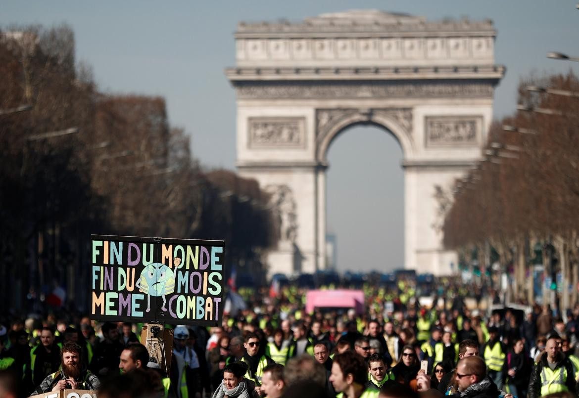 Chalecos amarillos - protestas en París Reuters