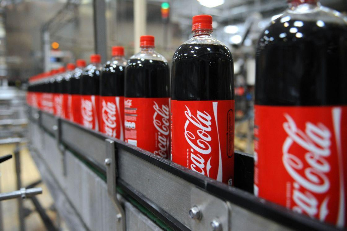 Embotelladora Coca Cola, bebidas, economía
