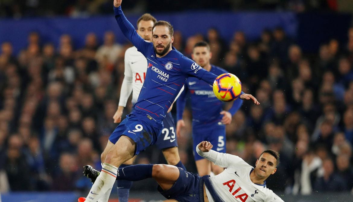 Chelsea vs. Tottenham, Premier League, fútbol inglés, Gonzalo Higuaín, Reuters