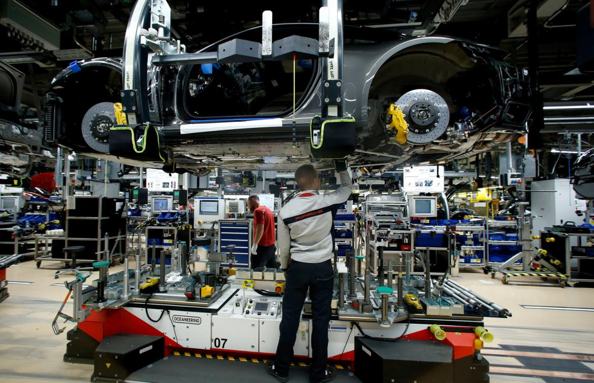 Porsche, industria automotríz, autos, producción automotríz, Reuters